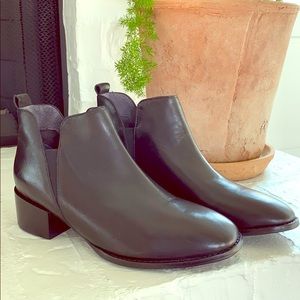 Anthropologie Seychelles Chelsea boots